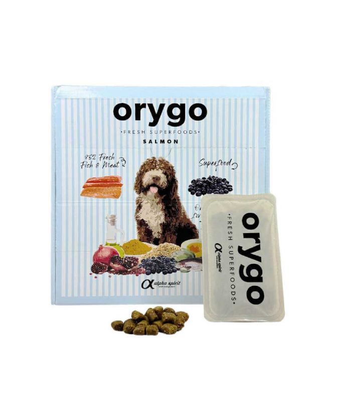 Напіввологий корм для дорослих собак Orygo Salmon з лососем та чорницею, Світ Корму