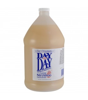 Шампунь Chris Christensen для собак та котів для догляду за шерстю Day to Day 3.8л Chris Christensen - 1 - 851163000587